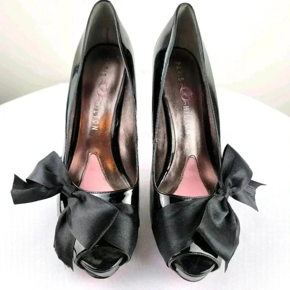 Paris Hilton Adorable  stilettos with Bow